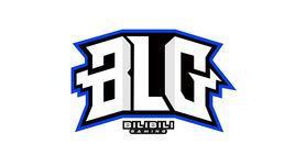 构建了深厚 构建了深厚