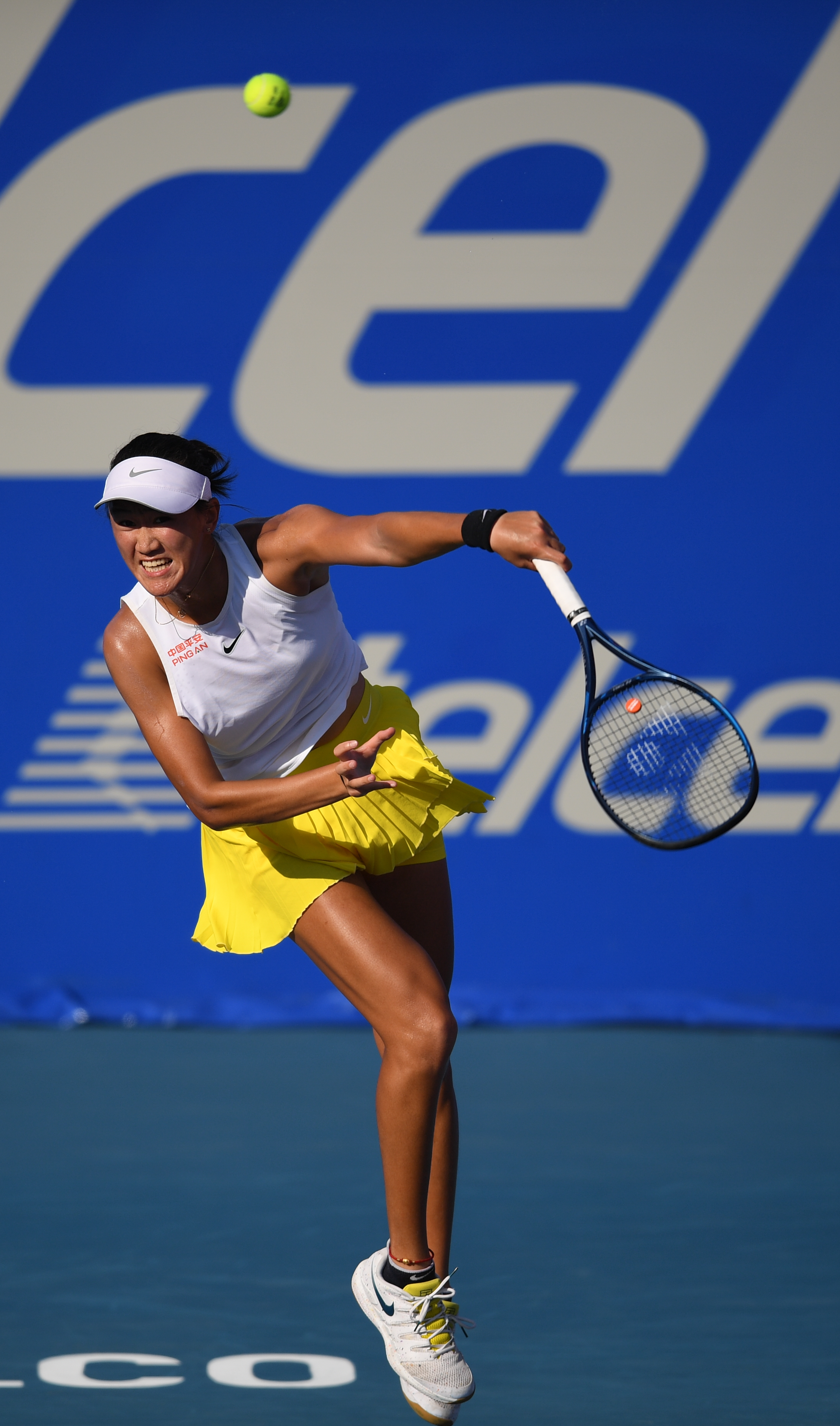 校中不可或 校中不可或