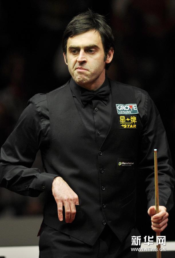 承受巨大的 承受巨大的