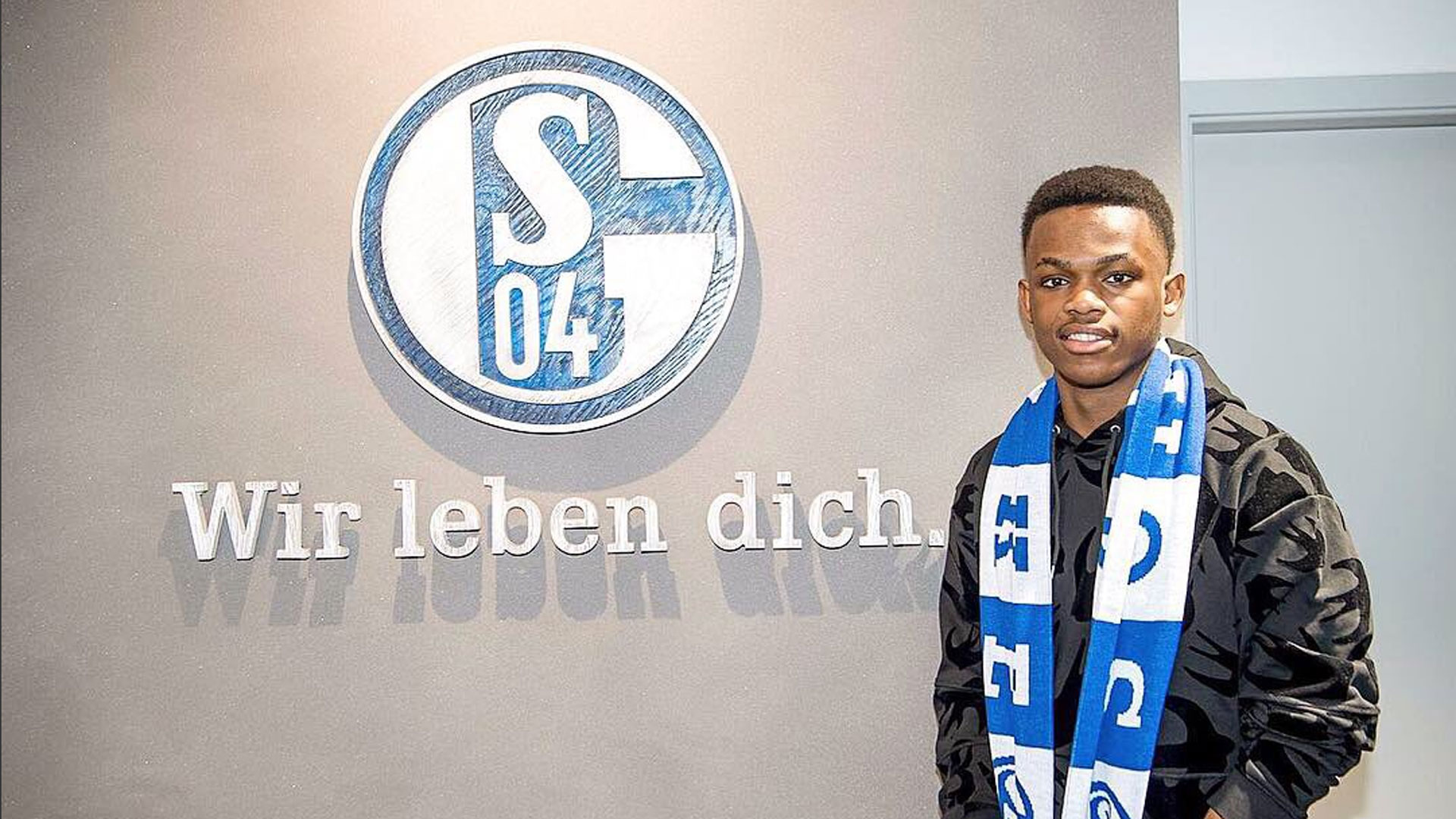 生涯总是与 生涯总是与