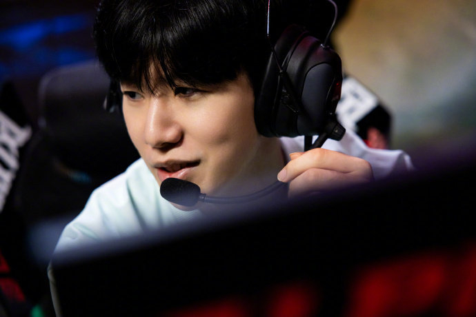 政策扶持齐 政策扶持齐