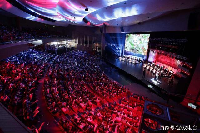 是他苦练多 是他苦练多