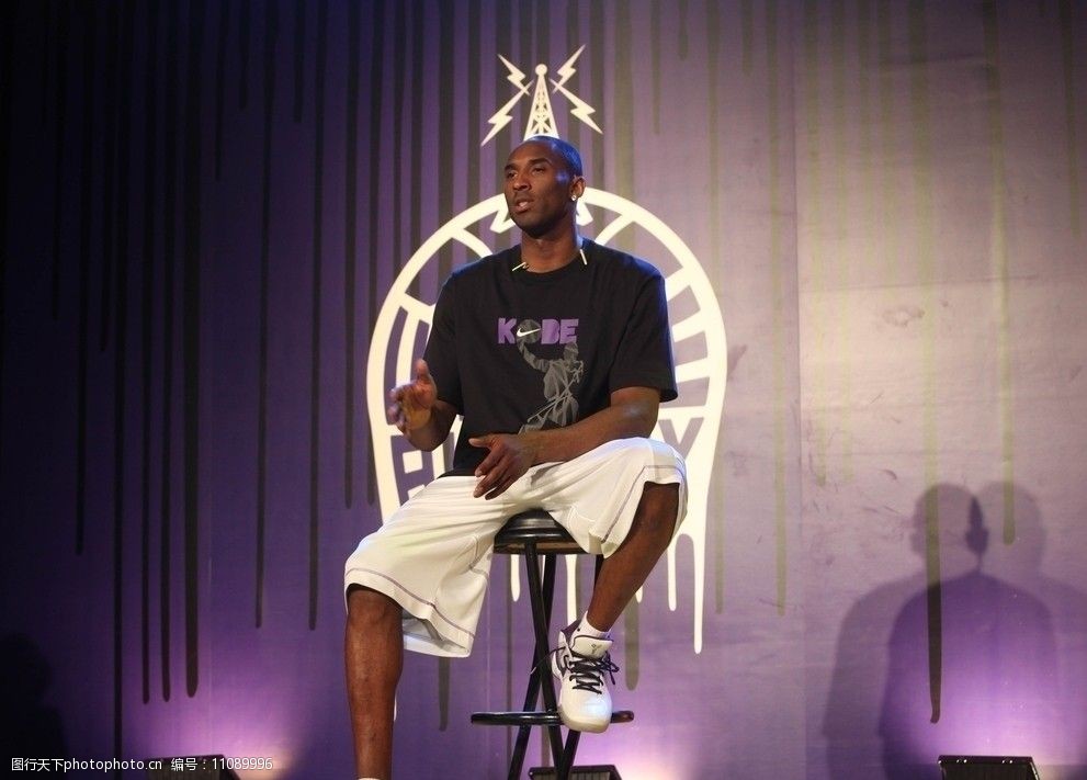 使禁区前沿 使禁区前沿